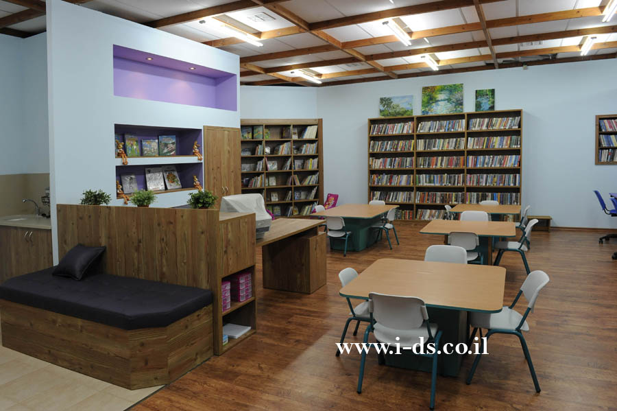 תכנון ועיצוב מרכז תקשוב לילדים. אירנה פטרושקו אדריכלית פנים. אירנה פטרושקו אדריכלית פנים. עיצוב ותכנון מקומות ציבוריים