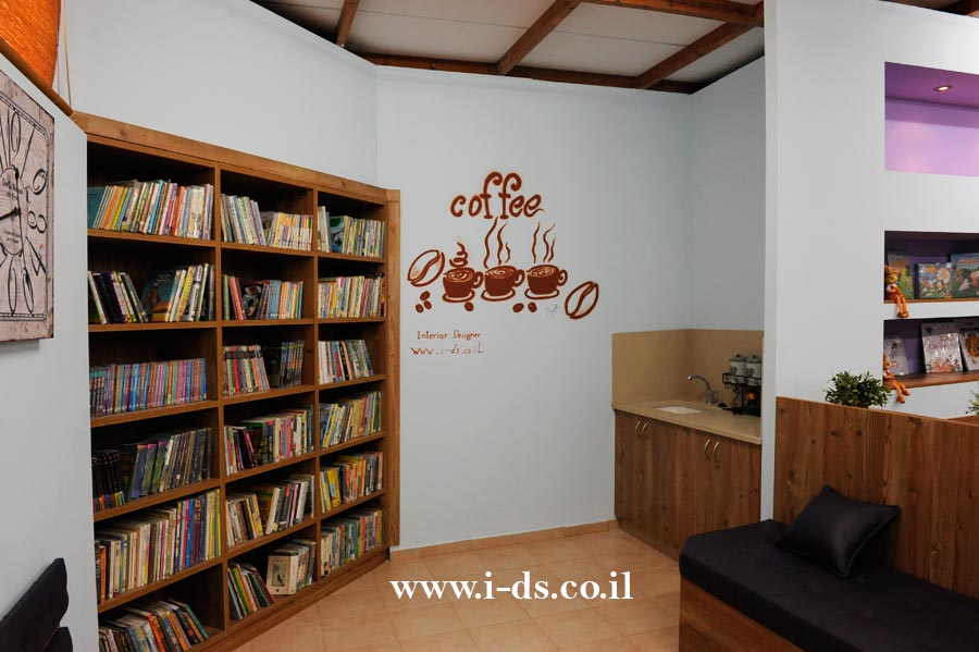 תכנון ועיצוב מרכז תקשוב לילדים. אירנה פטרושקו אדריכלית פנים. עיצוב ותכנון מקומות ציבוריים